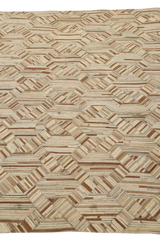 5' 1 x 7' 1 Cowhide Rug