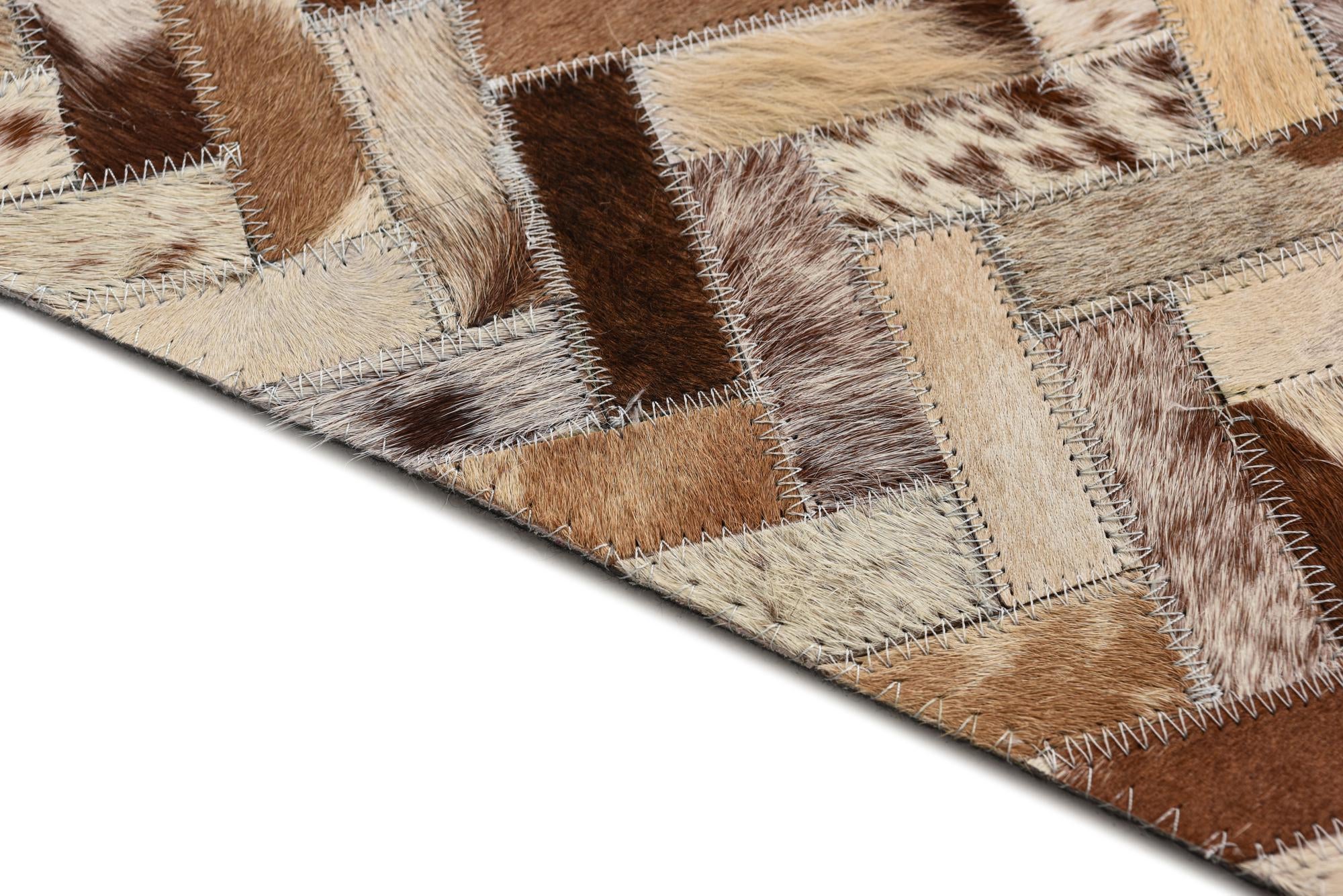 5' x 7' 9 Cowhide Rug