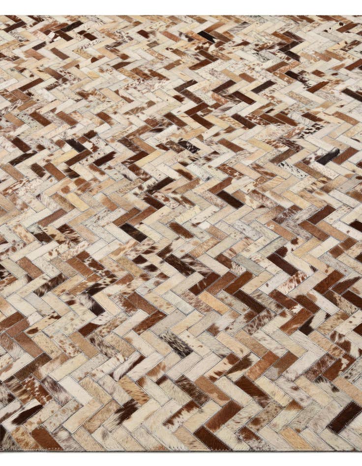 Detail image of 5' x 7' 10 Cowhide Rug