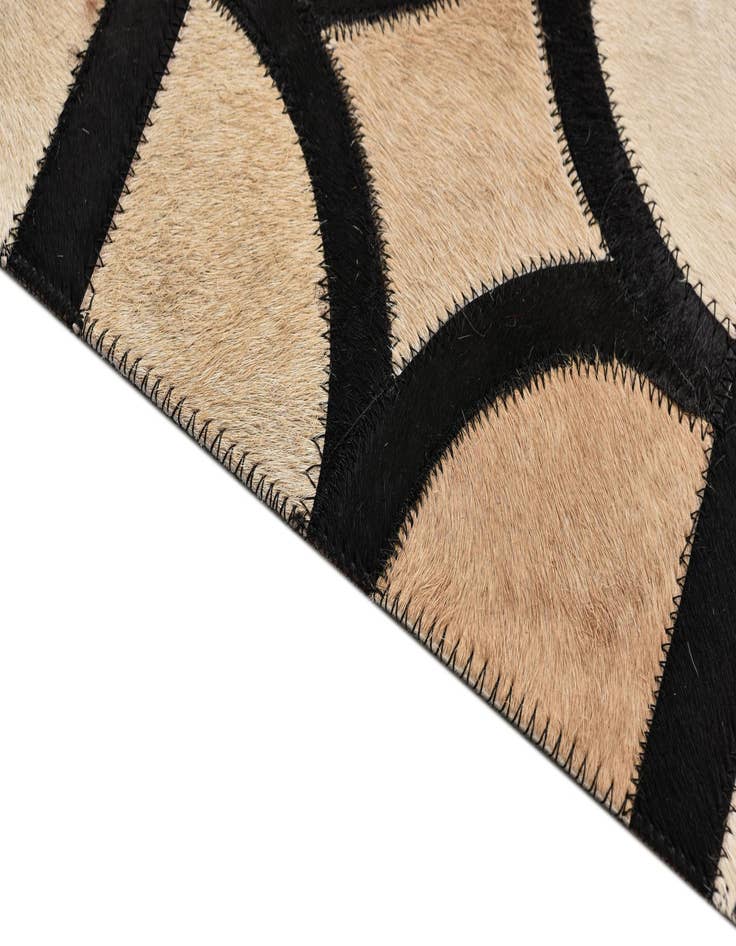 Detail image of 5' x 7' 9 Cowhide Rug