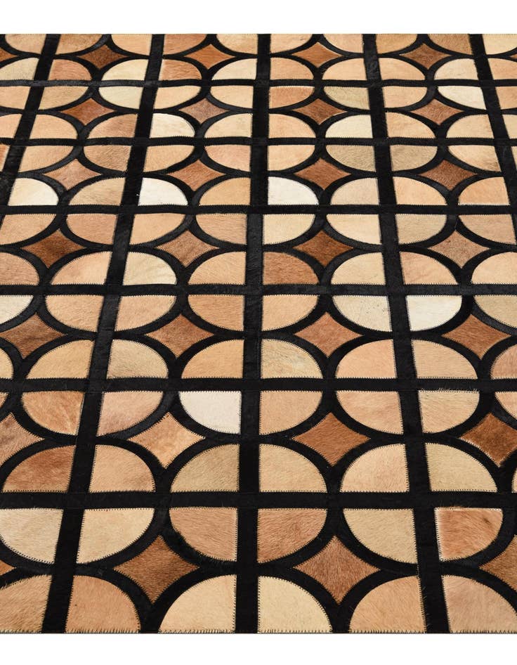 Detail image of 5' x 7' 10 Cowhide Rug