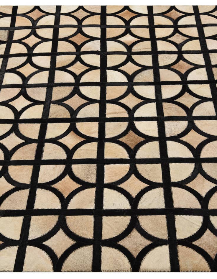 Detail image of 5' x 7' 10 Cowhide Rug