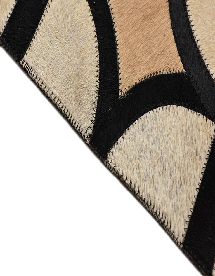 Detail image of 5' 1 x 8' Cowhide Rug