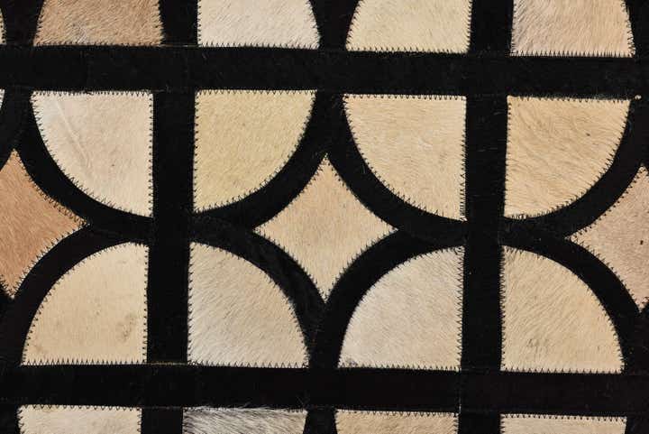 5' x 7' 10 Cowhide Rug