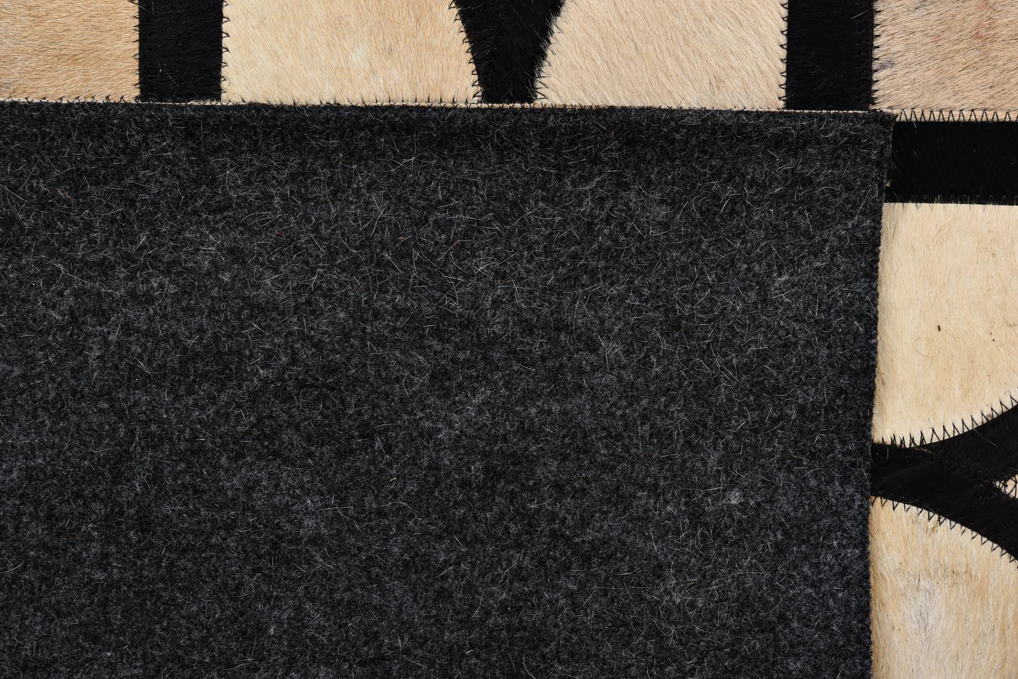 5' x 7' 10 Cowhide Rug