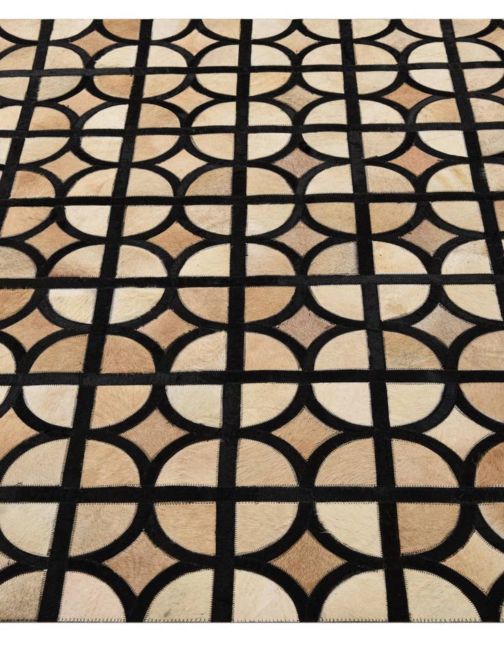 Detail image of 5' 1 x 7' 10 Cowhide Rug