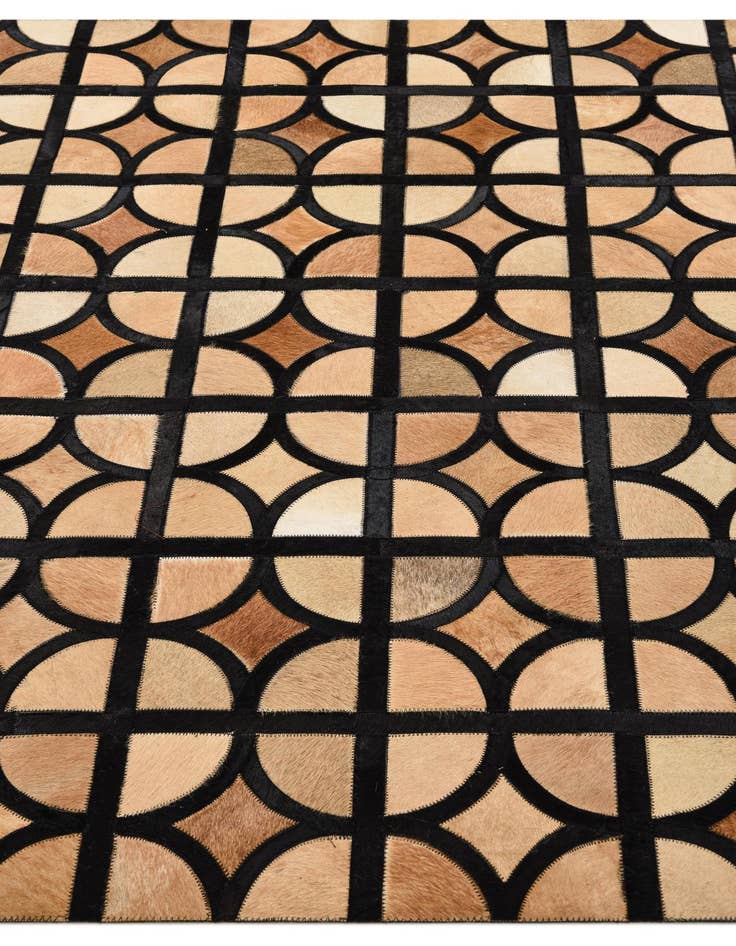 Detail image of 5' x 7' 10 Cowhide Rug