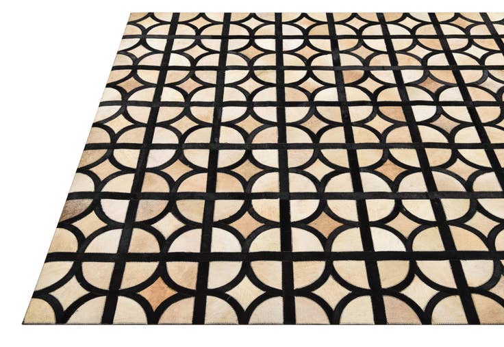 Detail image of 5' x 7' 10 Cowhide Rug