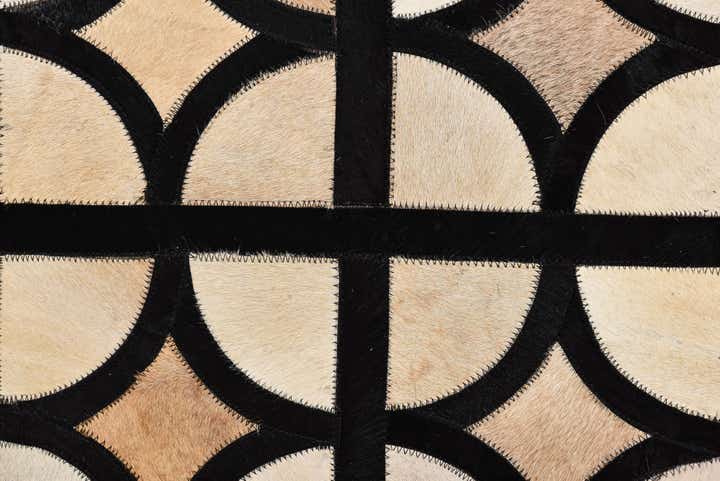 5' x 7' 10 Cowhide Rug