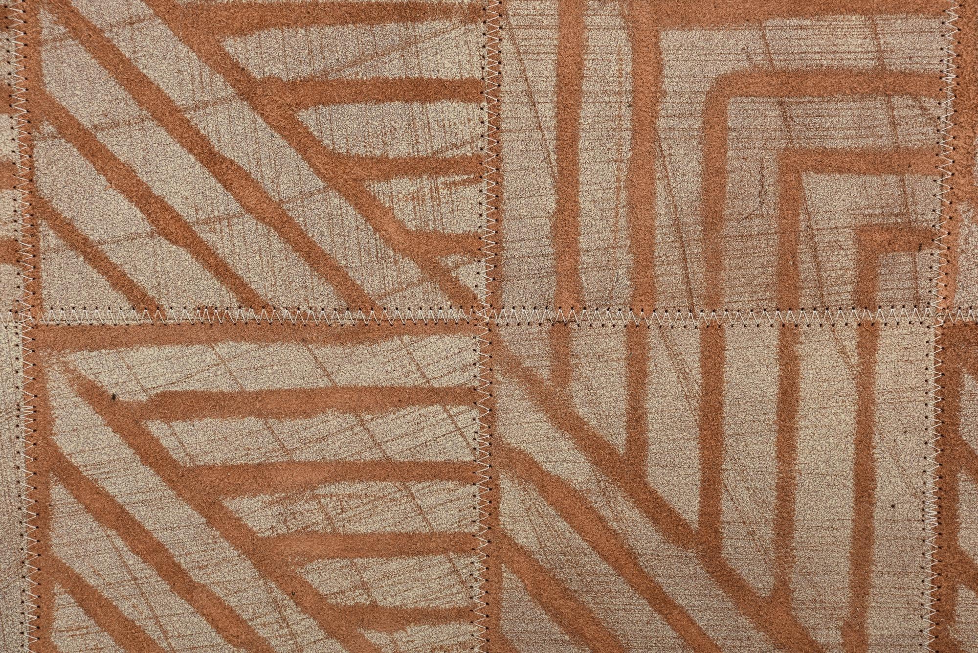 4' 10 x 8' Cowhide Rug