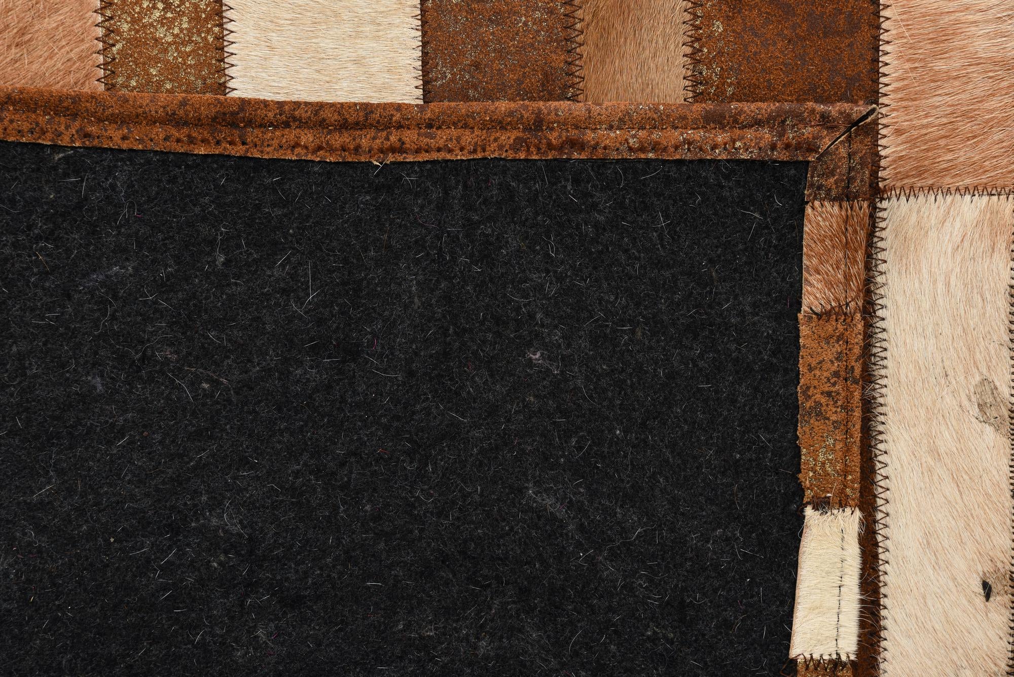 5' 1 x 8' Cowhide Rug