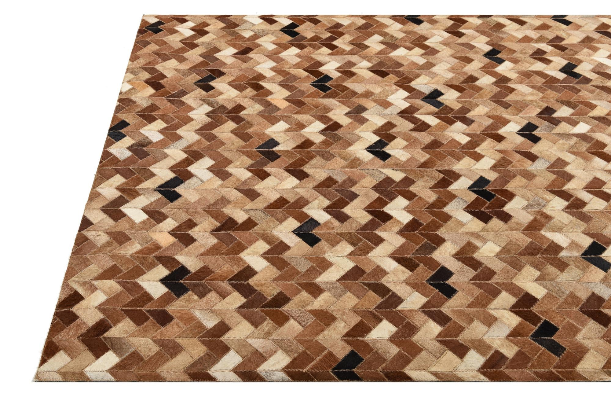 4' 7 x 6' 6 Cowhide Rug