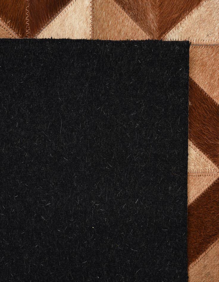Detail image of 5' 1 x 8' 2 Cowhide Rug