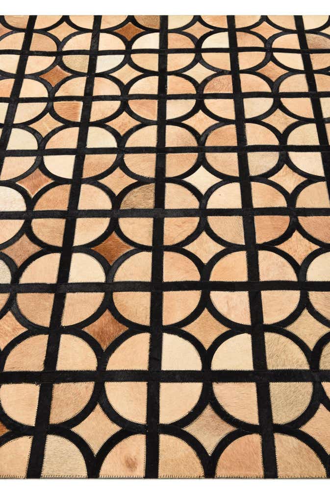 5' x 7' 10 Cowhide Rug