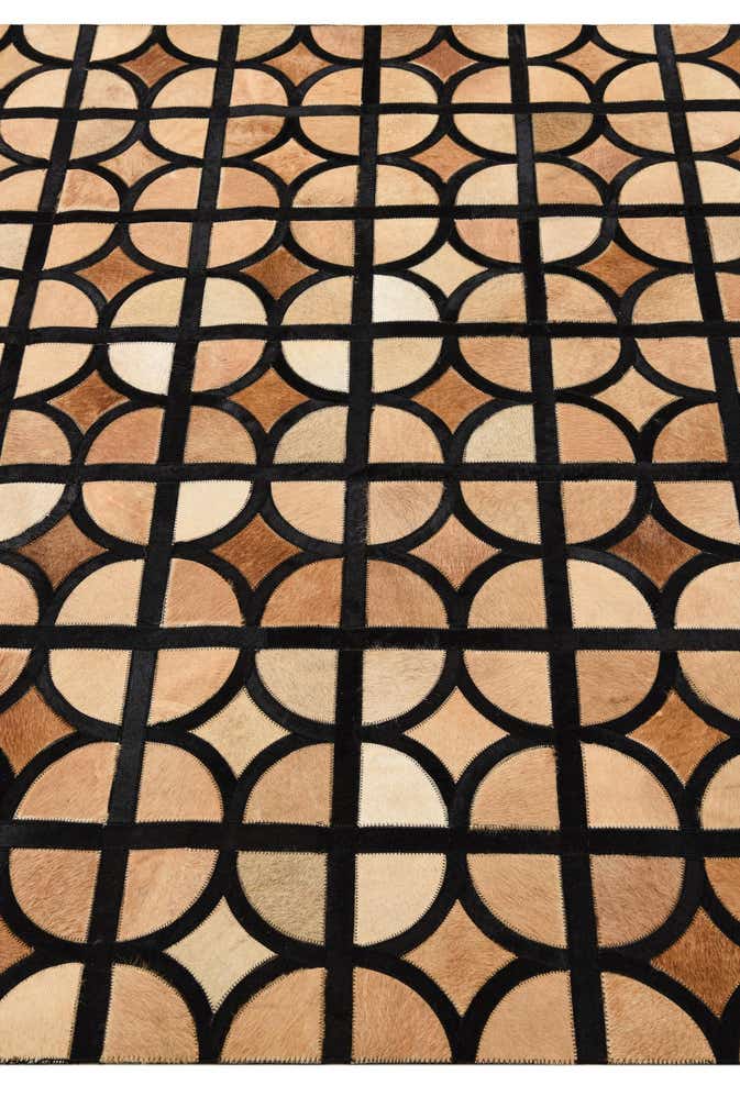 5' x 7' 9 Cowhide Rug