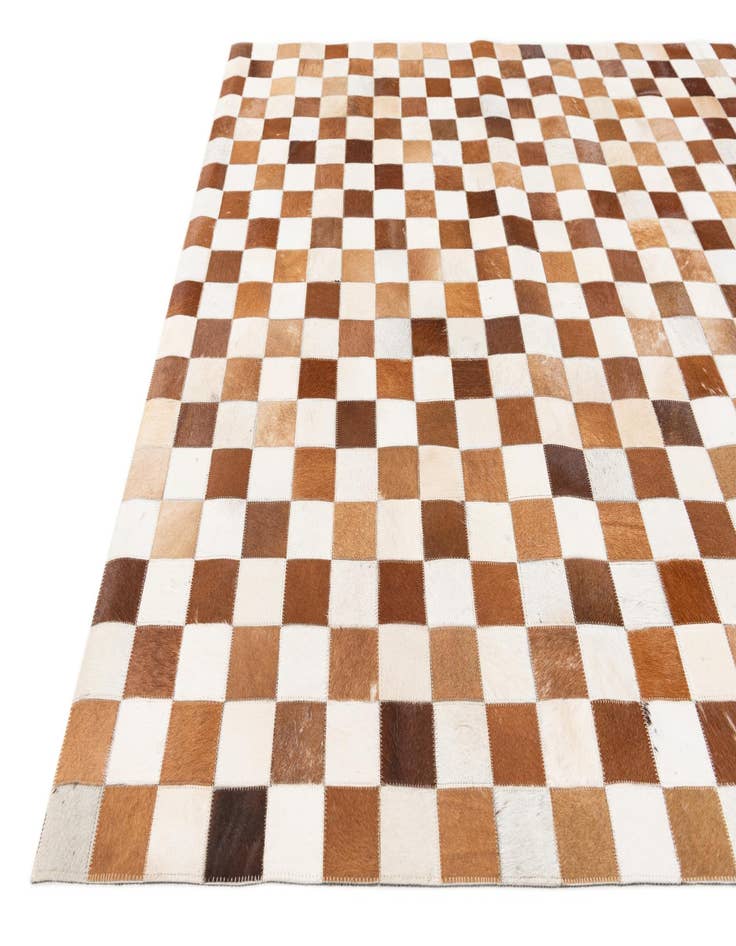 Detail image of 5' x 7' 11 Cowhide Stocks Rug