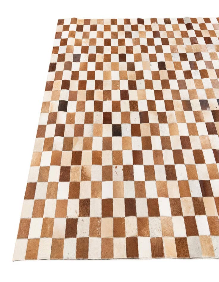 Detail image of 5' x 8' Cowhide Stocks Rug