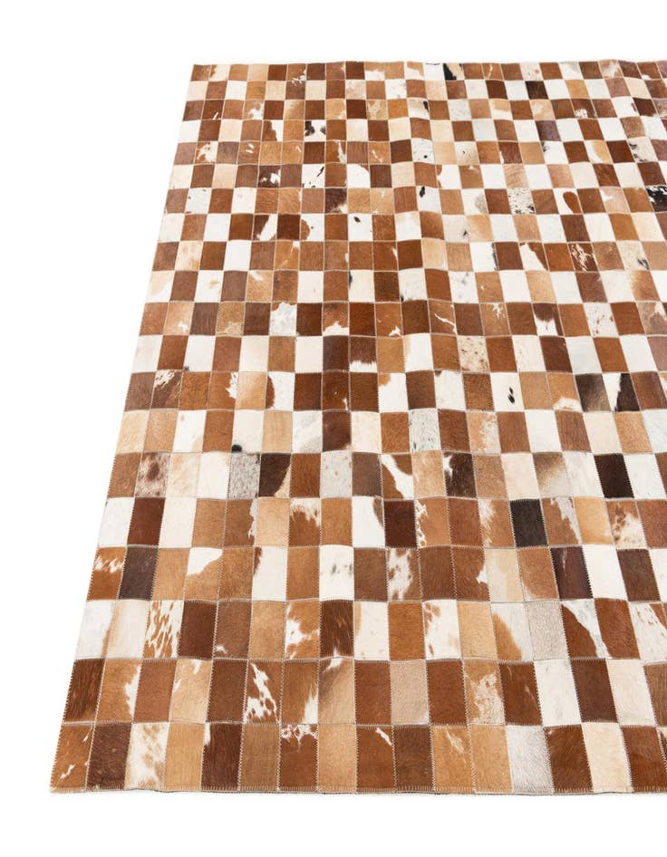 Detail image of 5' x 7' 11 Cowhide Stocks Rug