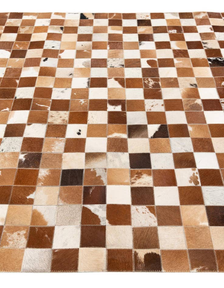 Detail image of 5' x 7' 11 Cowhide Stocks Rug