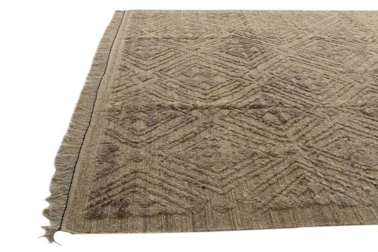 Detail image of 9' 3 x 12' 2 Hand Knotted Darya Wool Rug