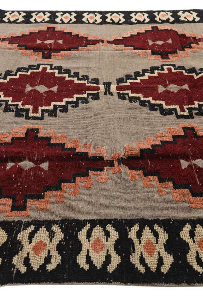 8' x 10' Hand Knotted Darya Wool Rug