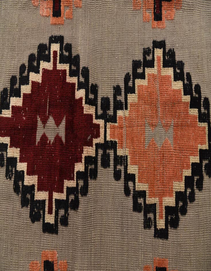 Detail image of 8' x 10'  Hand Knotted Darya Wool Rug