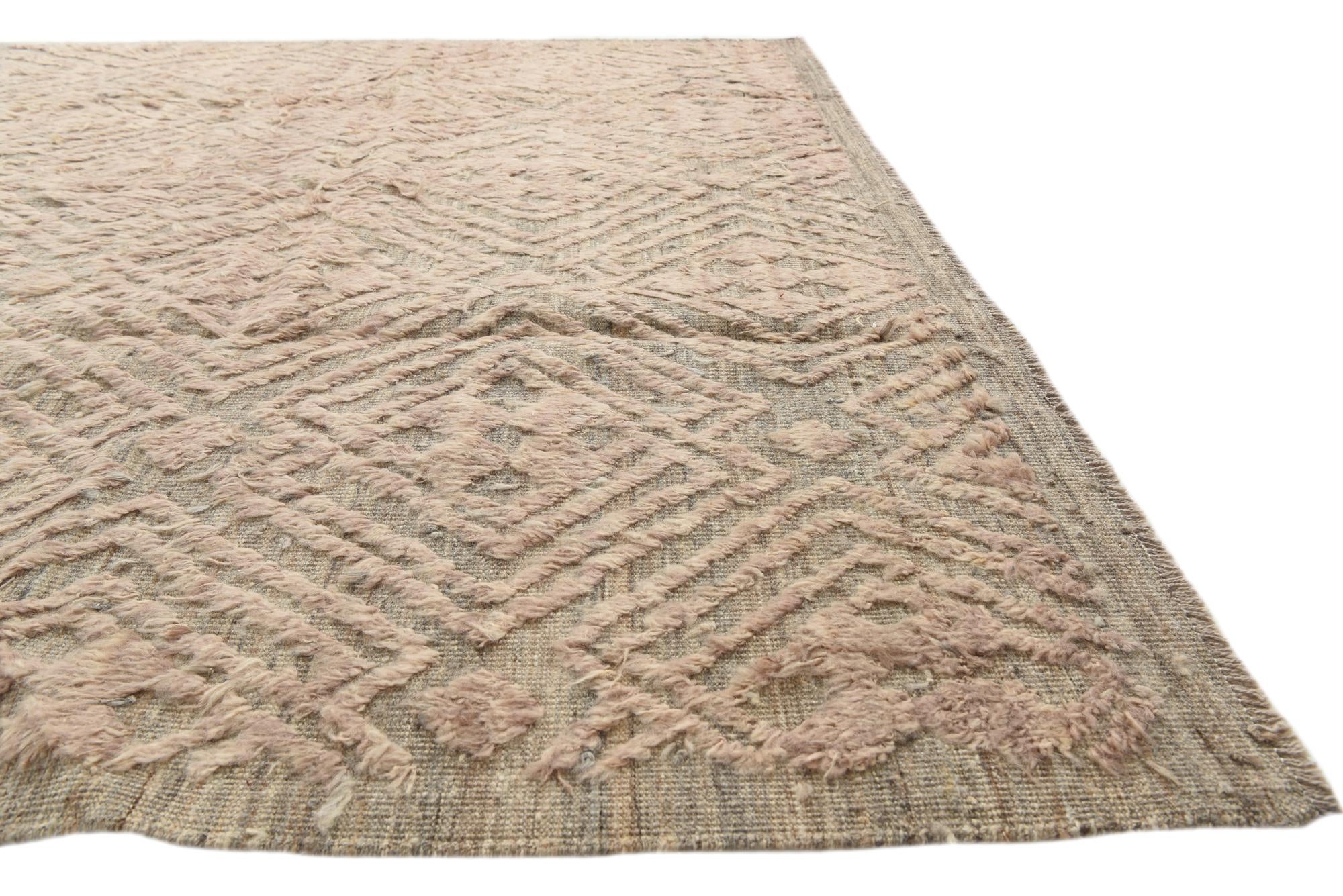 8' x 10' 4 Hand Knotted Darya Wool Rug