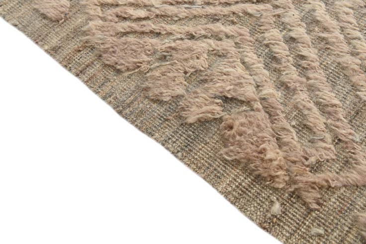 Detail image of 8' x 10' 4 Hand Knotted Darya Wool Rug