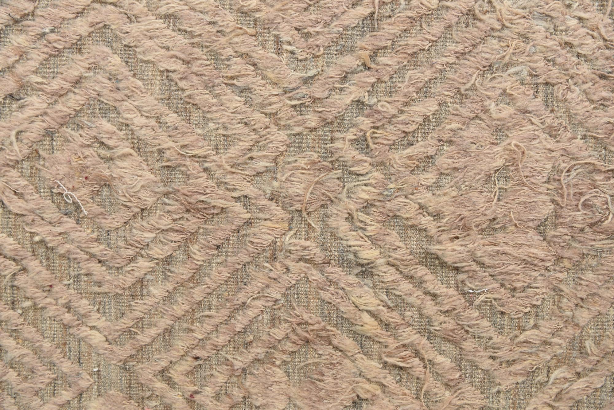 8' x 10' 4 Hand Knotted Darya Wool Rug