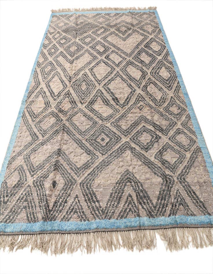 Detail image of 8' 1 x 9' 9  Hand Knotted Darya Wool Rug