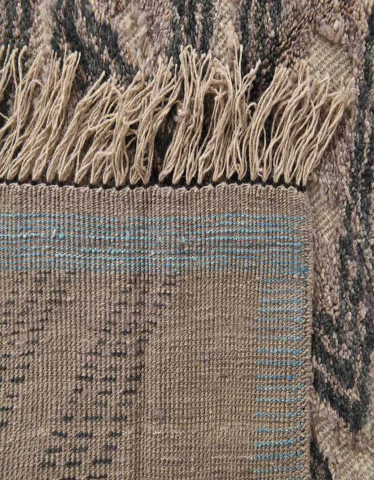 Detail image of 8' 1 x 9' 9  Hand Knotted Darya Wool Rug