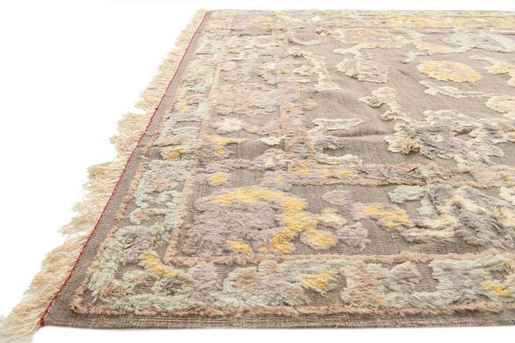 Detail image of 8' 2 x 10' 2 Hand Knotted Darya Wool Rug