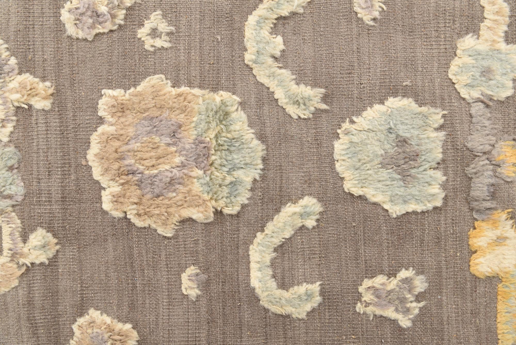 8' 2 x 10' 2 Hand Knotted Darya Wool Rug