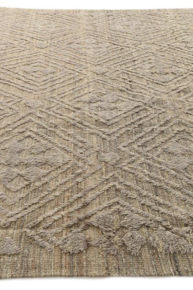 Detail image of 9' 1 x 12' 3 Hand Knotted Darya Wool Rug