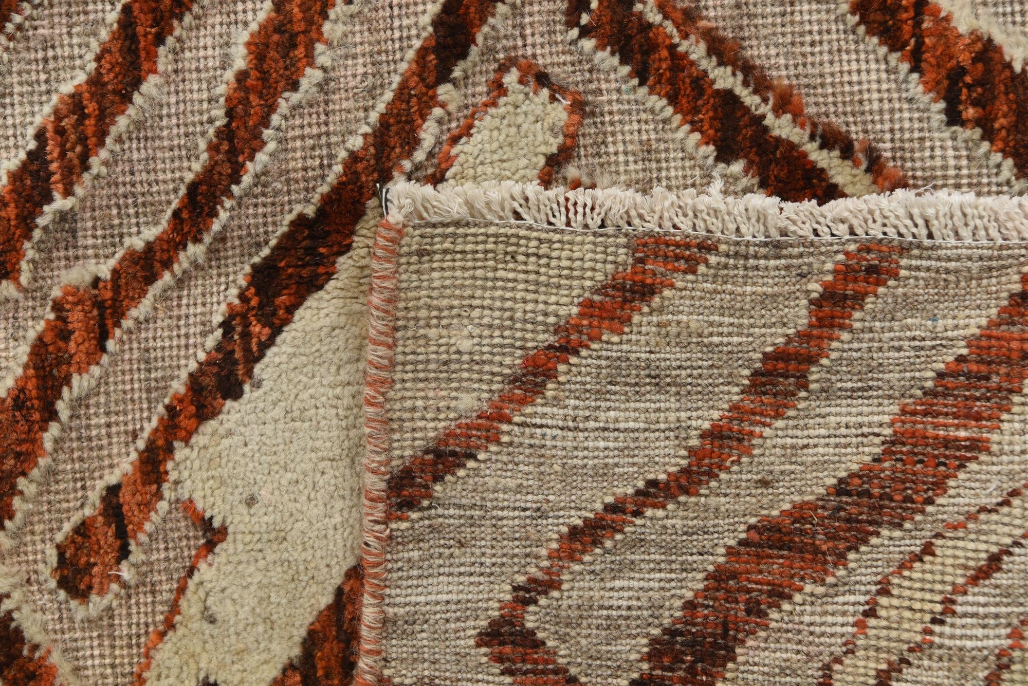 8' x 10' 2 Hand Knotted Darya Wool Rug