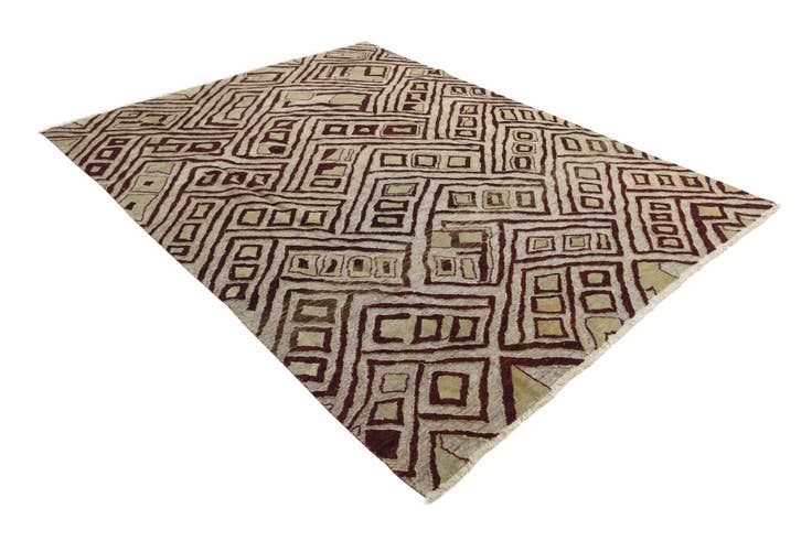 Detail image of 7' 9 x 10' 1 Hand Knotted Darya Wool Rug