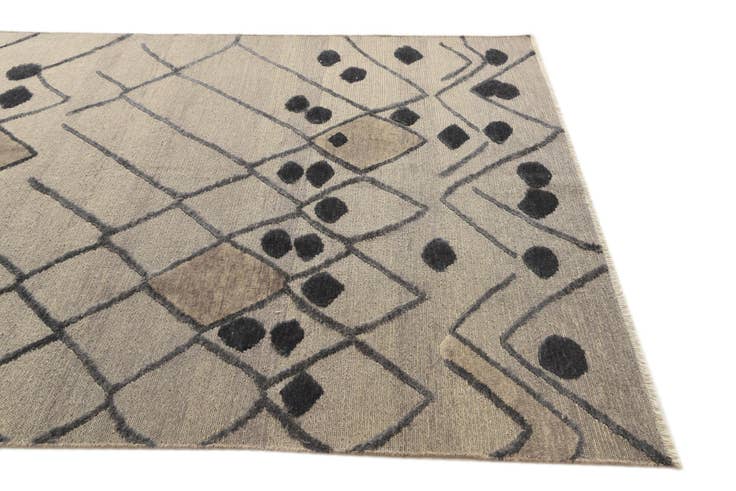 Detail image of 6' 6 x 9' 10 Hand Knotted Darya Wool Rug