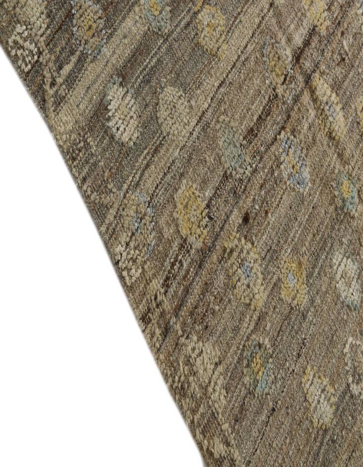 Detail image of 8' 5 x 9' 10  Hand Knotted Darya Wool Rug