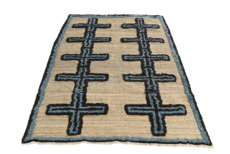 Detail image of 4' 10 x 7' 1 Hand Knotted Darya Wool Rug