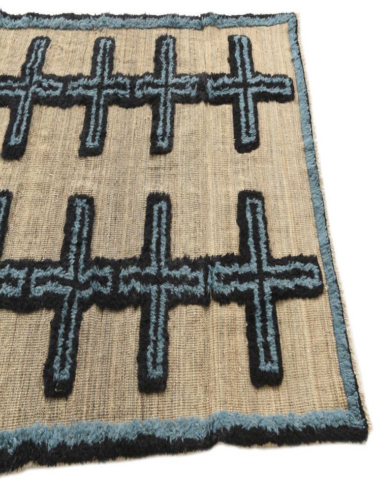 Detail image of 4' 10 x 7' 1  Hand Knotted Darya Wool Rug