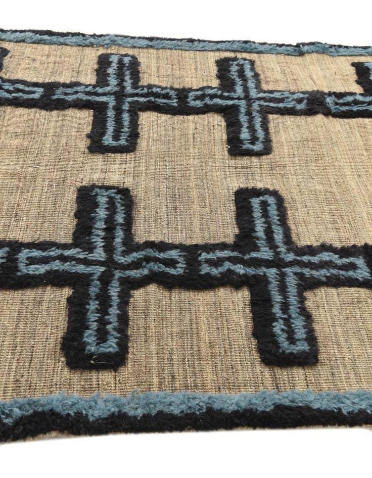 Detail image of 4' 10 x 7' 1  Hand Knotted Darya Wool Rug