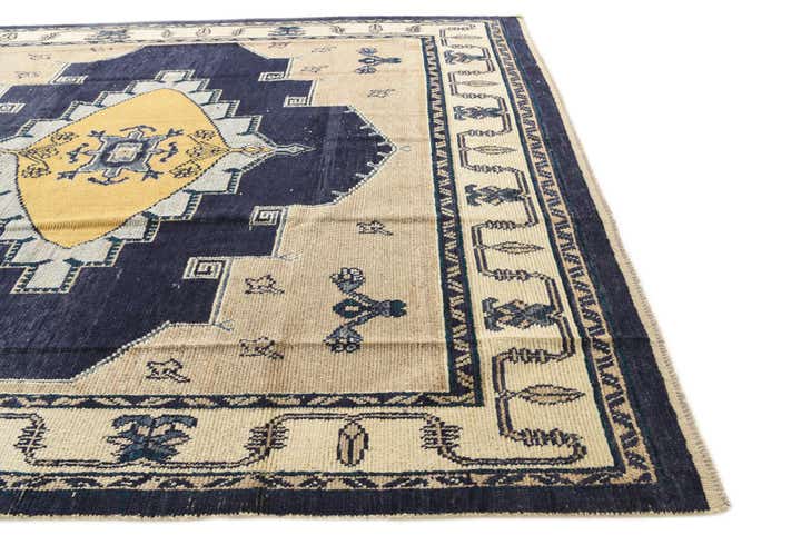 9' 4 x 12' 5 Hand Knotted Darya Wool Rug