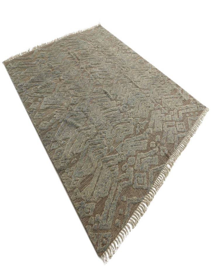 Detail image of 8' 2 x 9' 9  Hand Knotted Darya Wool Rug