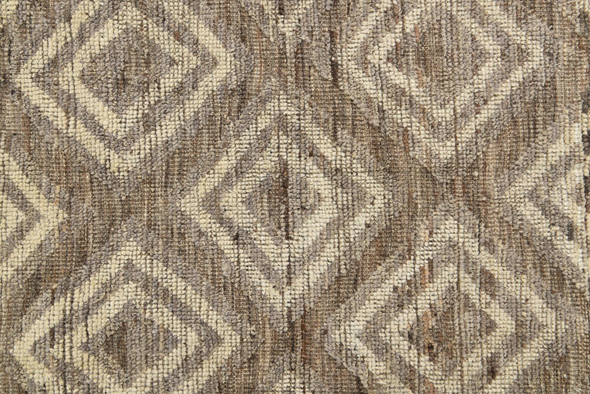 8' 3 x 10' 4 Hand Knotted Darya Wool Rug