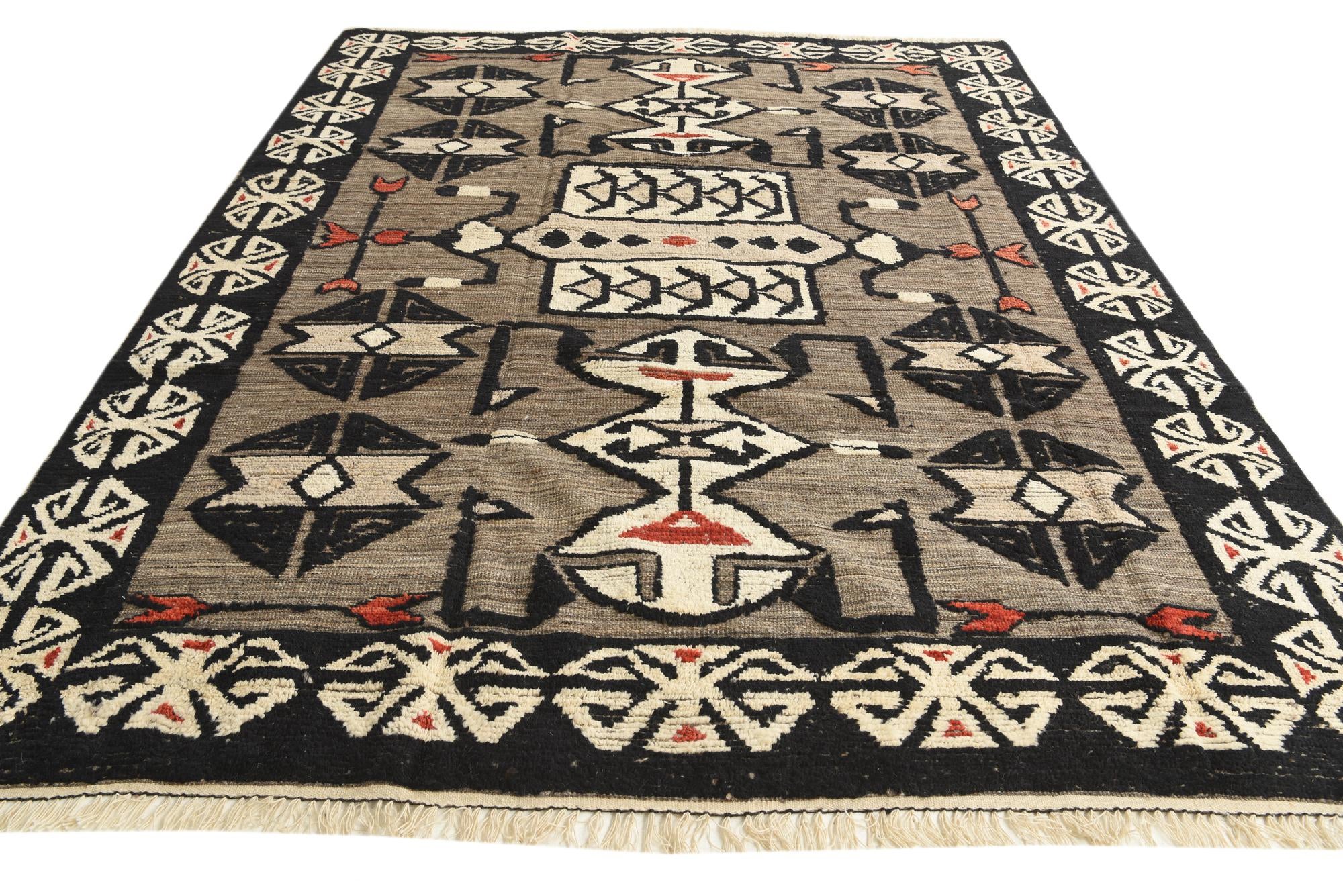 8' x 10' 4 Hand Knotted Darya Wool Rug