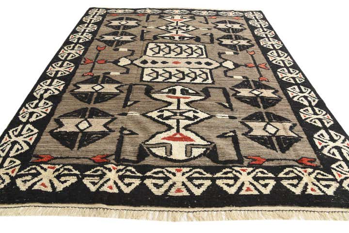 8' x 10' 4 Hand Knotted Darya Wool Rug