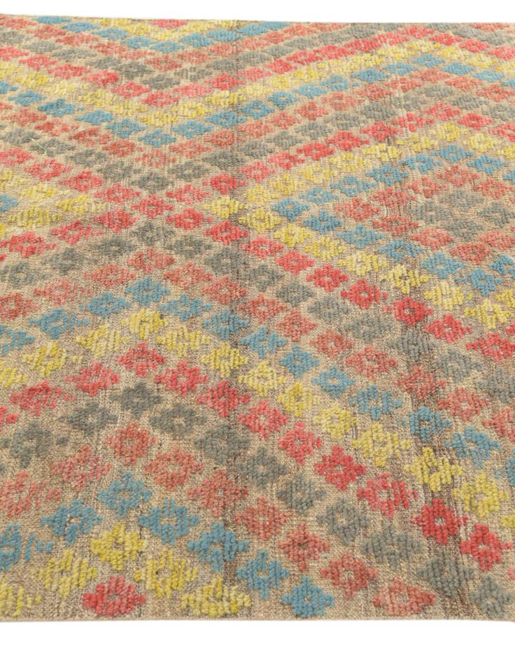 Detail image of 5' 9 x 8' 4  Hand Knotted Darya Wool Rug