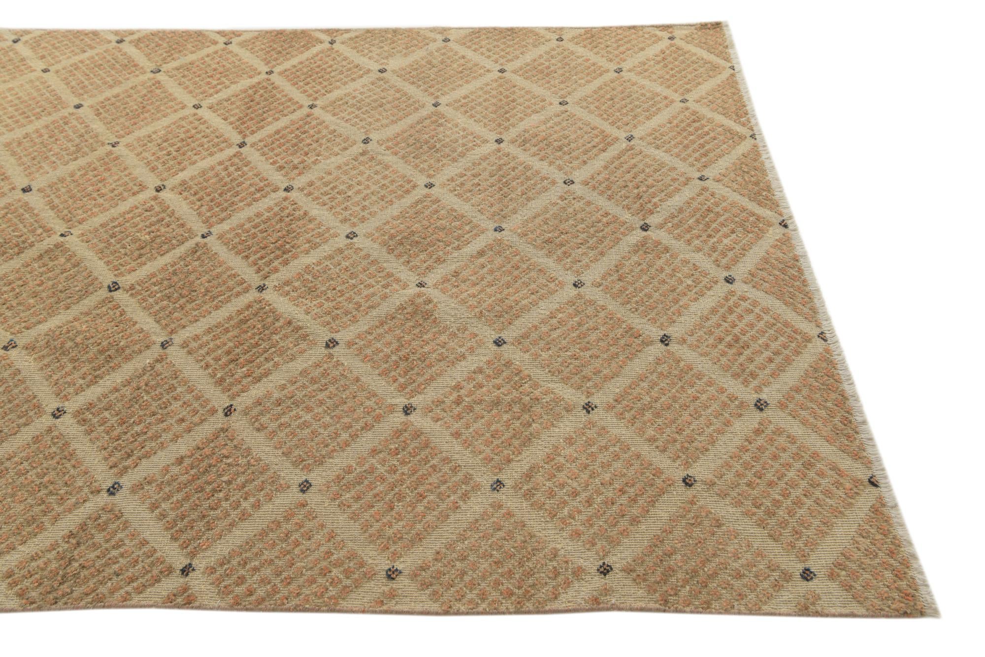 5' 8 x 7' 10 Hand Knotted Darya Wool Rug