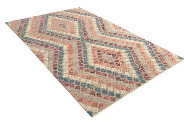 5' 7 x 8' 7 Hand Knotted Darya Wool Rug