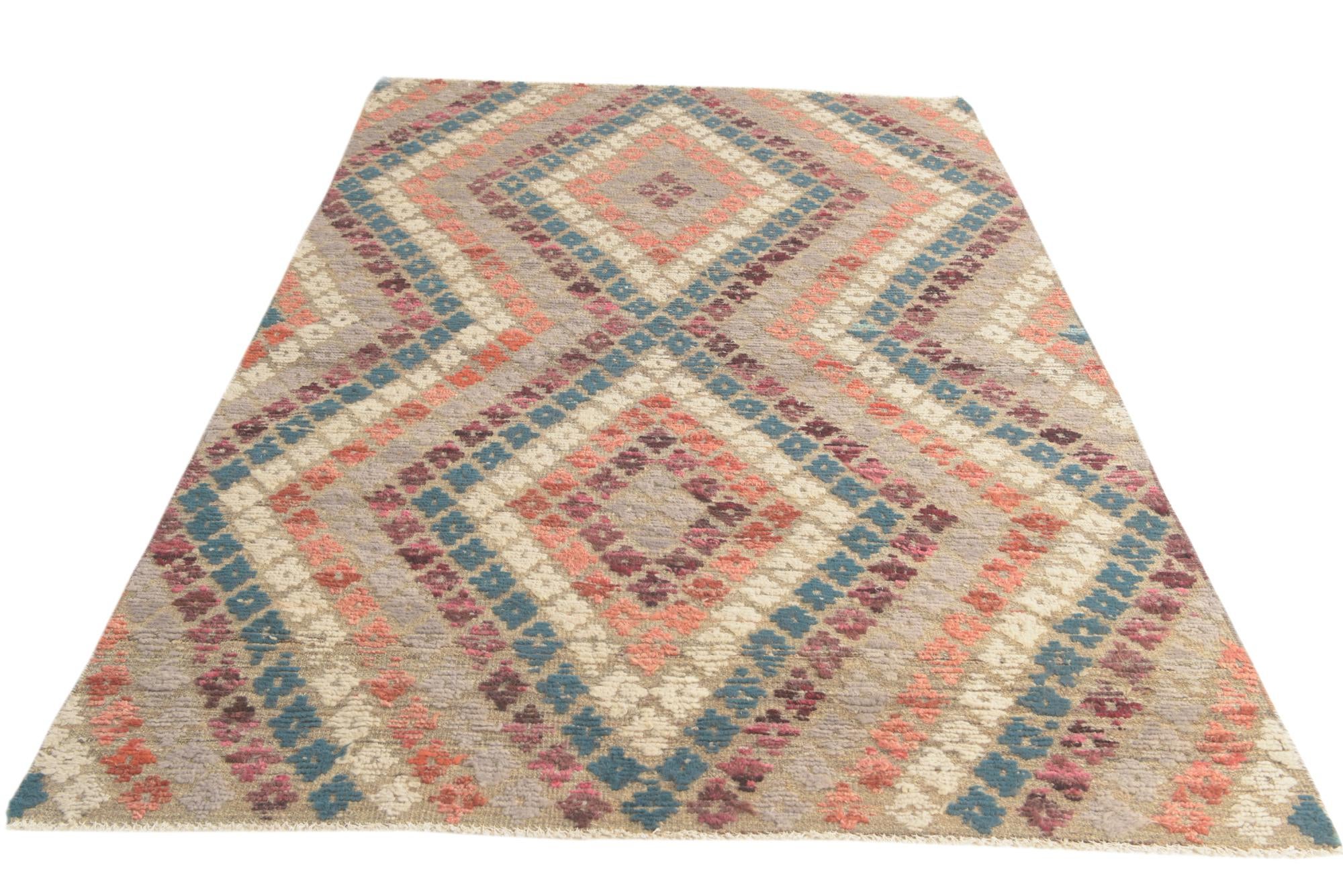 5' 7 x 8' 7 Hand Knotted Darya Wool Rug